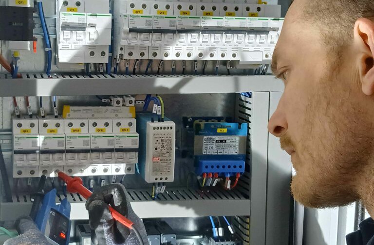 Joachim Lemoine electricien oloron 64